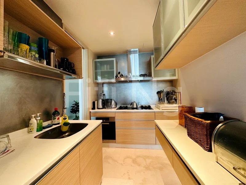 4+1 Bed Condo for Rent in  The Azure - Image 7